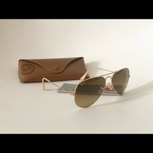 Ray-Ban Aviators Gold Women’s